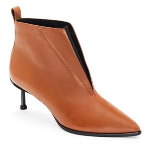 Mercedes Castillo Kasuri Pointy Toe stilleto Boot